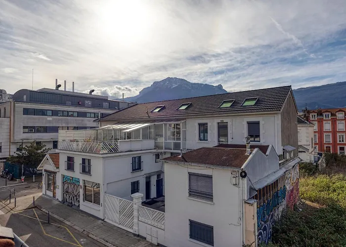 L'ecrin D'alembert - Clinique Mutualiste / Rocade Apartment *